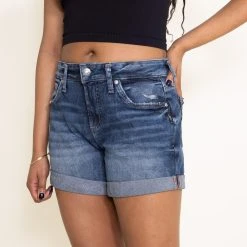 Silver Jeans Dark Wash Boyfriend Denim Shorts For Women | L53608EPX333 10 Silver Jeans Dark Wash Boyfriend Denim Shorts For Women | L53608EPX333 -straight jeans shop 003 Silver Jeans Dark Wash Boyfriend Denim Shorts for Women L53608EPX333 1
