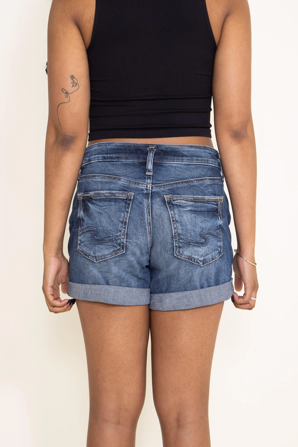 Silver Jeans Dark Wash Boyfriend Denim Shorts For Women | L53608EPX333 7 Silver Jeans Dark Wash Boyfriend Denim Shorts For Women | L53608EPX333 - Image 5