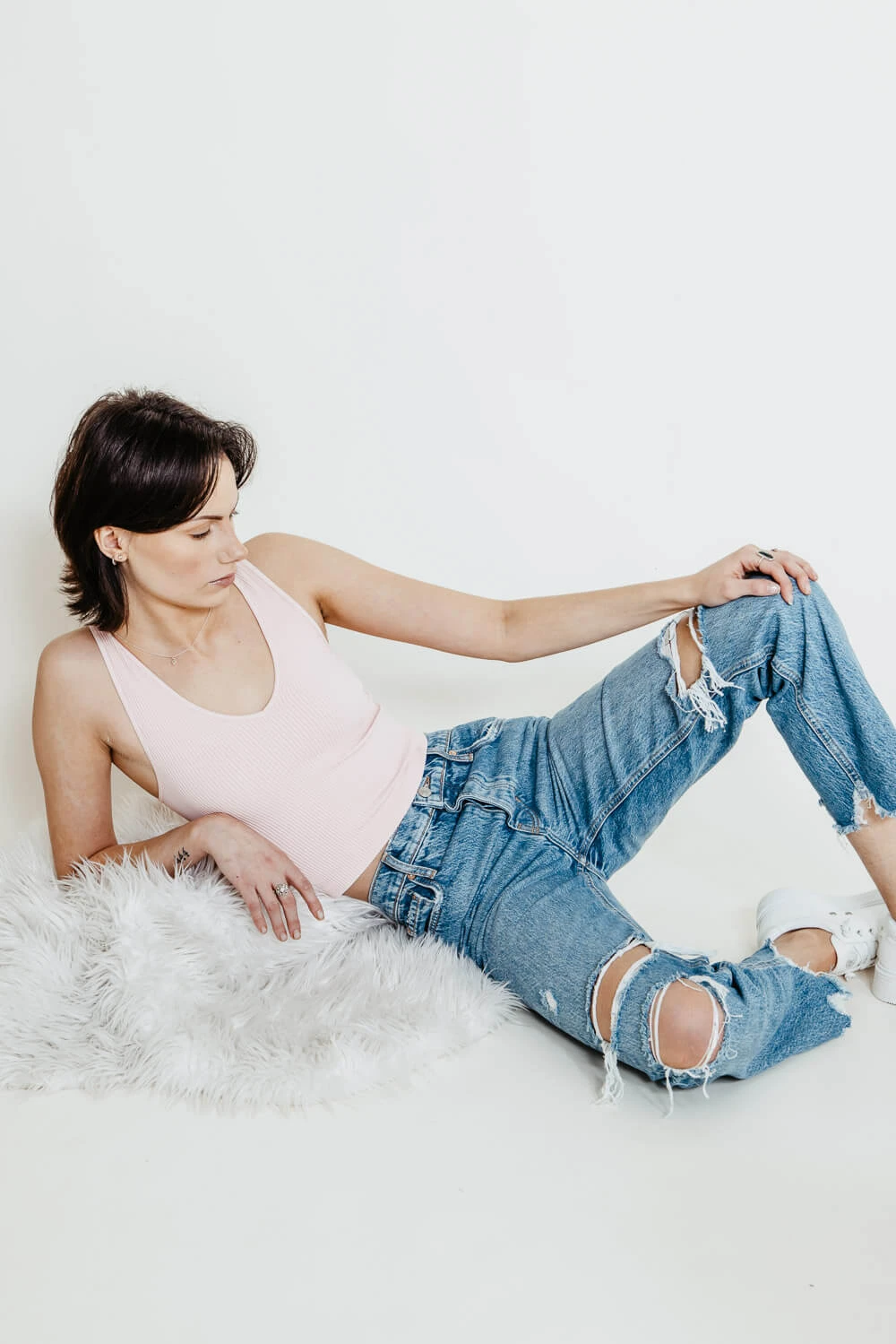 Free People Tapered Baggy Boyfriend Jeans For Women | OB1299887-4269 4 Free People Tapered Baggy Boyfriend Jeans For Women | OB1299887-4269 - Image 2