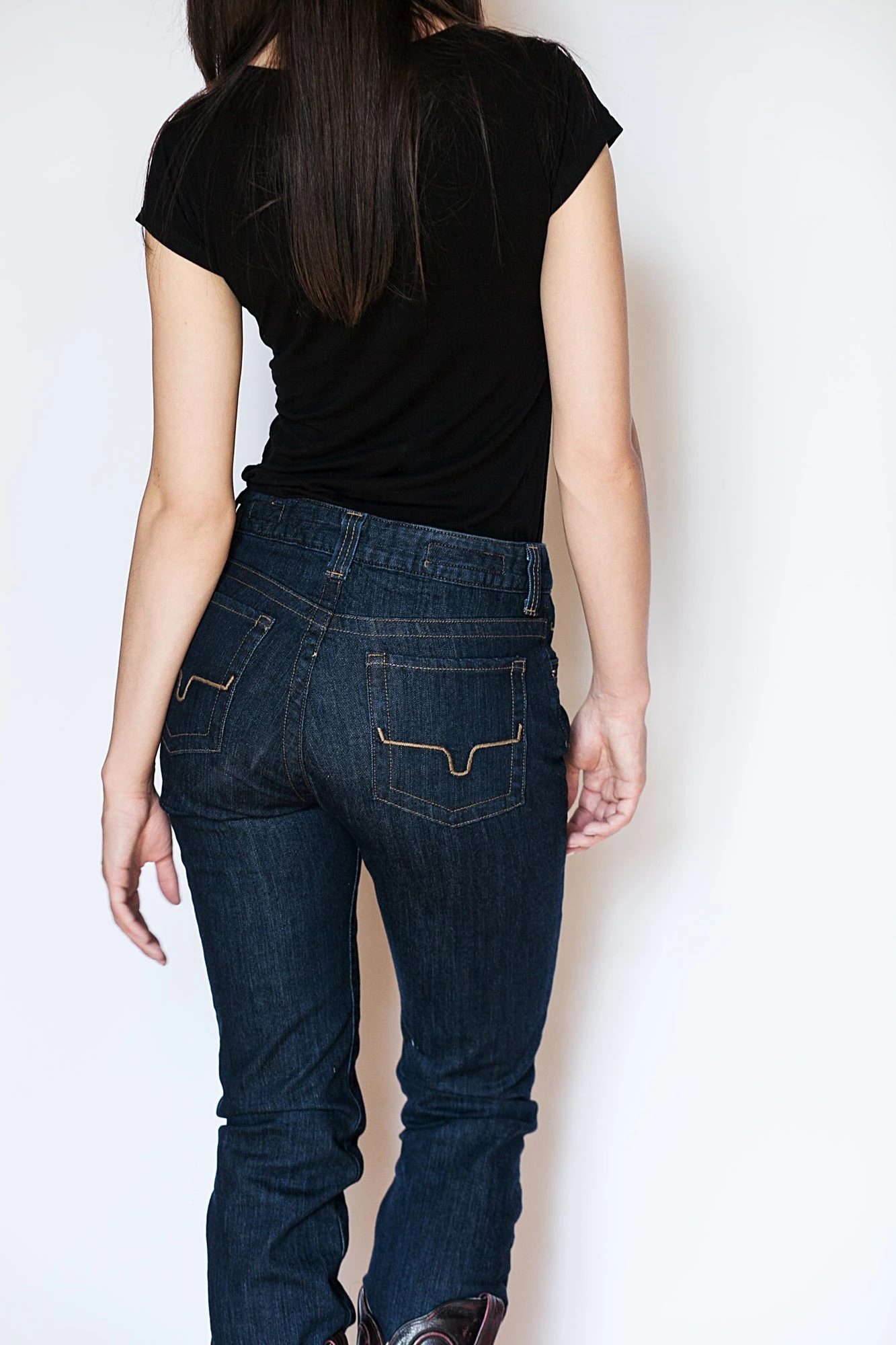 Kimes Ranch Womens Betty Jeans Blue Cotton Blend Rinse Bootcut 4 Kimes Ranch Womens Betty Jeans Blue Cotton Blend Rinse Bootcut - Image 2