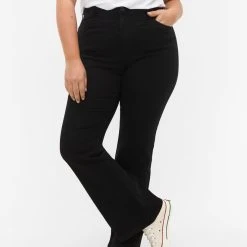 FLASH - High Waisted Jeans With Bootcut Black -straight jeans shop FL0001C 0201 ModelDetail2