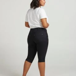 Alternative view of Zizzi Slim Fit Capri Jeans With Pockets Black