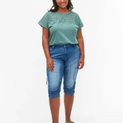 Zizzi Slim Fit Capri Jeans With Pockets Light Blue Denim
