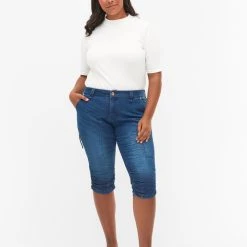 Zizzi Slim Fit Capri Jeans With Pockets Dark Blue Denim
