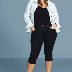 Alternative view of Zizzi Slim Fit Emily Capri Jeans Black