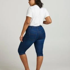Alternative view of Zizzi Slim Fit Emily Capri Jeans Blue Denim