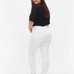 Alternative view of Zizzi Super Slim Amy Jeans With High Waist White