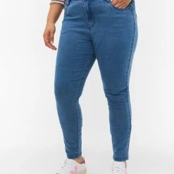 Alternative view of Zizzi High-waisted Super Slim Amy Jeans Light Blue