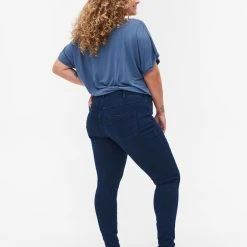 Zizzi High-waisted Super Slim Amy Jeans Dark Blue -straight jeans shop J10568A 1077 ModelBack
