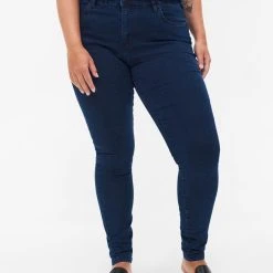 Zizzi High-waisted Super Slim Amy Jeans Dark Blue -straight jeans shop J10568A 1077 ModelDetail1