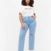 Zizzi High Waisted Gemma Jeans With Hole On The Knee Ex Lgt Blue -straight jeans shop J10664E 9991 ModelFront 1