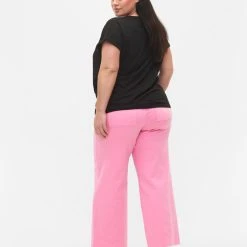 Alternative view of Zizzi Flared Jeans With High Waist Pink