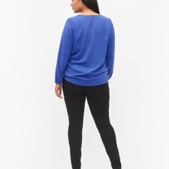 Zizzi Extra Slim Fit Amy Jeans With A High Waist Black -straight jeans shop J93300A 0202 ModelBack