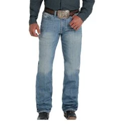 Cinch White Label Light Stonewash Jeans -straight jeans shop front a820ae28 8620 4048 9247 36b2c4f8b98b